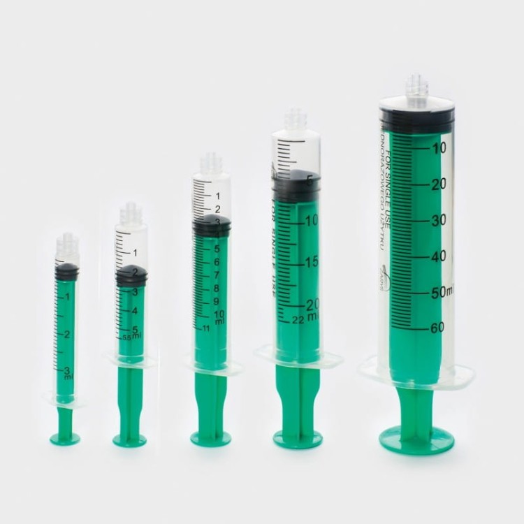 Strzykawka Luer Lock opk.jpg