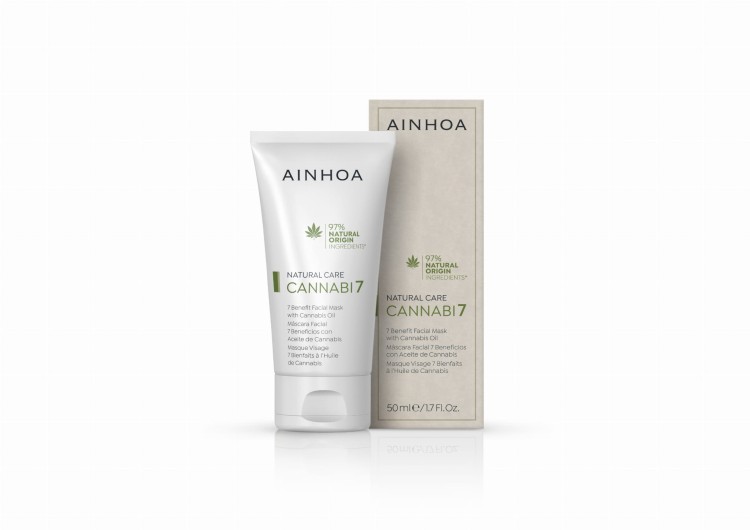Ainhoa_7 BENEFIT _facial_mask_50ml.jpg